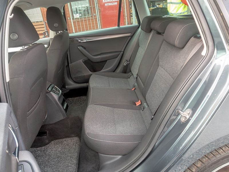 Škoda Octavia (2019) 2.0TDI 110KW 4x4 LED – NAVI - fotka 44 z 54