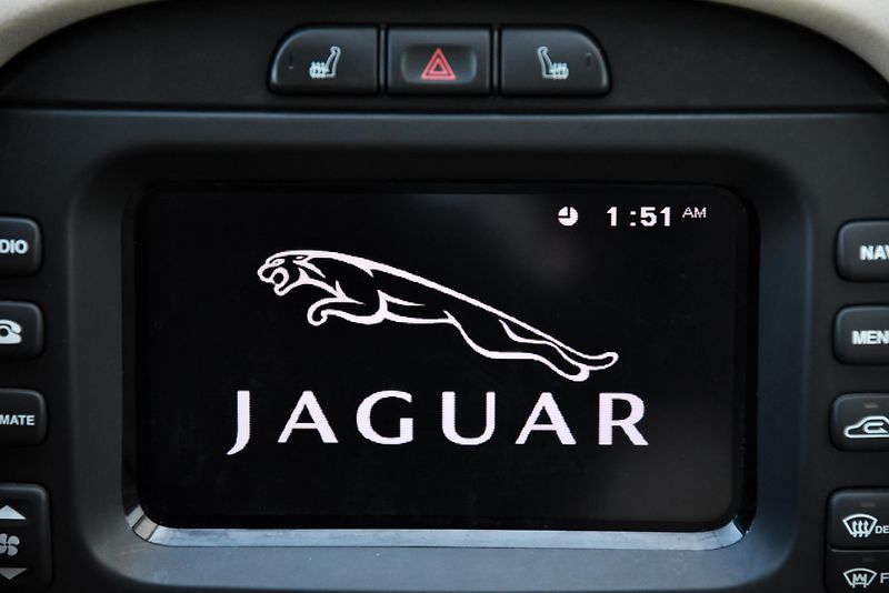 Jaguar X-Type 3.0 V6 AWD,MANUÁL,NAV,KŮŽE,ALU - fotka 25 z 44