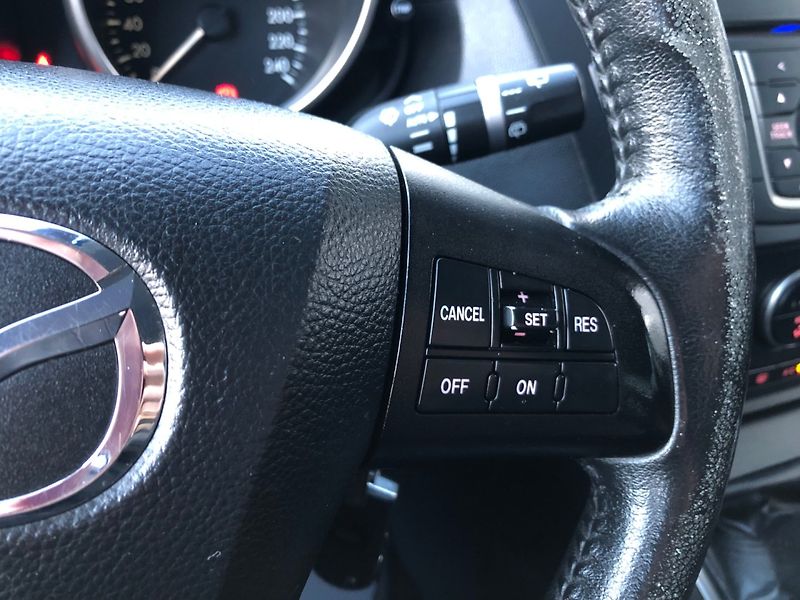 Mazda 5 (2011) 1.6 MZR-CD, 7míst - fotka 23 z 31