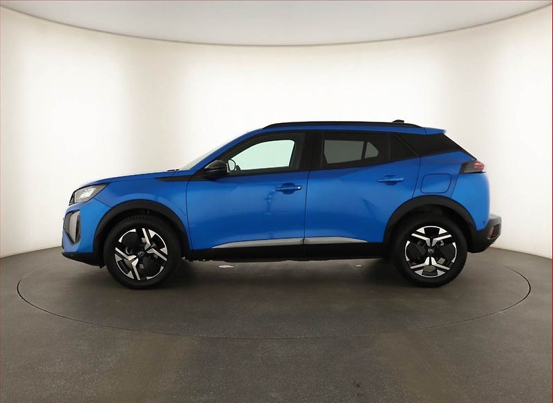 Peugeot 2008 (2024) Allure 1.2 PureTech - fotka 3 z 15