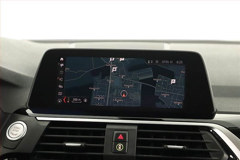 BMW X4 (2021) xLine xDrive20d - fotka 13 z 18