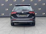 Volkswagen Tiguan (2016) 2.0TSi DSG 4M, Highline, 1.Maj - náhled 8