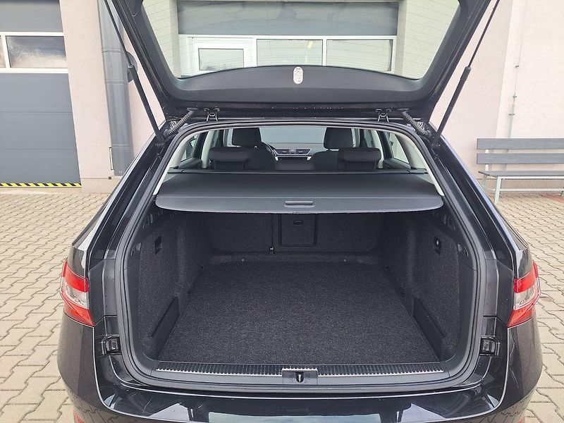 Škoda Superb (2022) 1.5TSI DSG Business Ed. ZÁRUKA - fotka 32 z 33