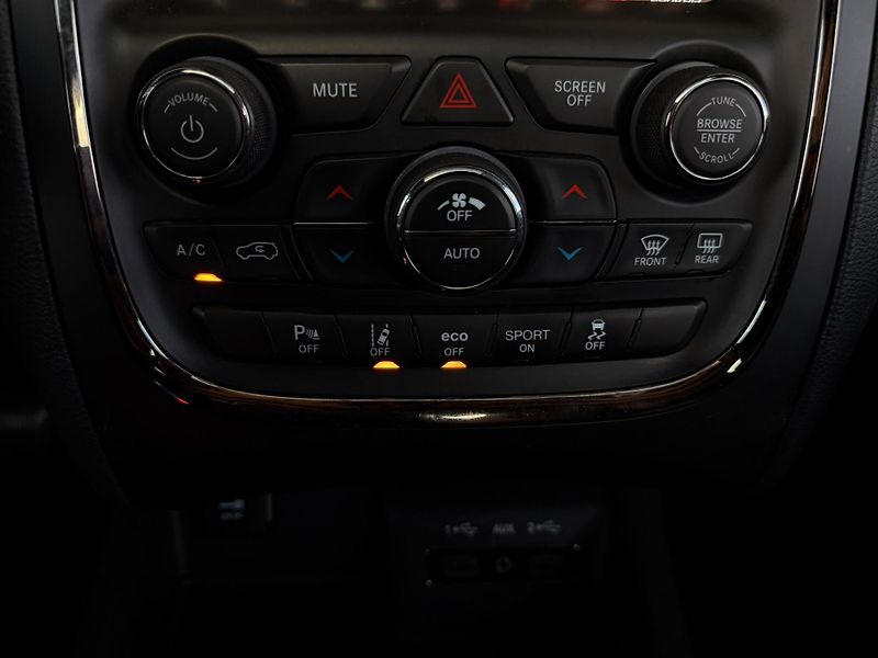 Dodge Durango 5.7 Hemi RT 4x4 ZF - fotka 27 z 42