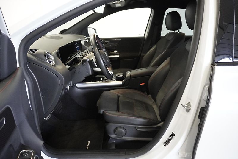 Mercedes-Benz Třídy B B 220d 140kW AMG line AUTOMAT8 - fotka 14 z 29