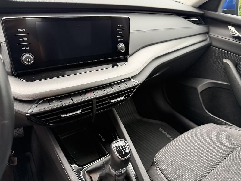 Škoda Octavia (2023) 2.0 TDi 85 kw / DPH - fotka 19 z 21