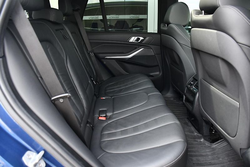 BMW X5 xDrive30d PANO TAŽNÉ 2XALU - fotka 21 z 42