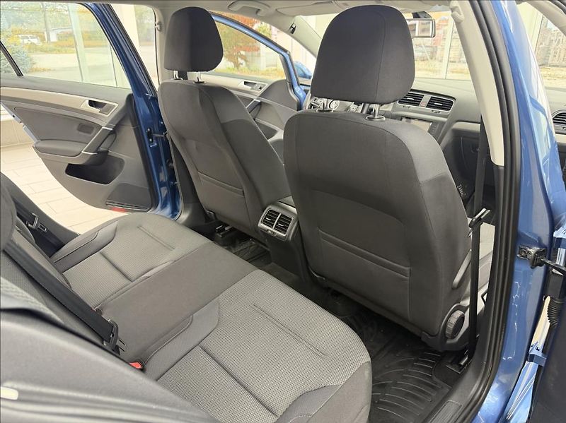 Volkswagen Golf 1,4 TSI,Navigace,digiklima,TZ - fotka 22 z 30