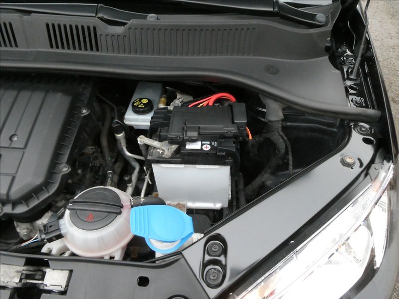 Škoda Citigo 1,0 MPi 44 kW Sound, klima - fotka 28 z 29