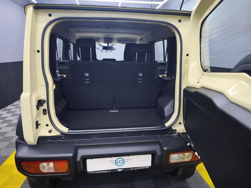 Suzuki Jimny (2025) 1,5 GLX AUTOMAT, 4X4 LONG - fotka 19 z 25
