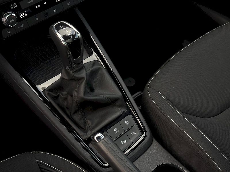 Škoda Scala (2025) 1.0 TSI 85 kW DSG Monte Carlo - fotka 19 z 24
