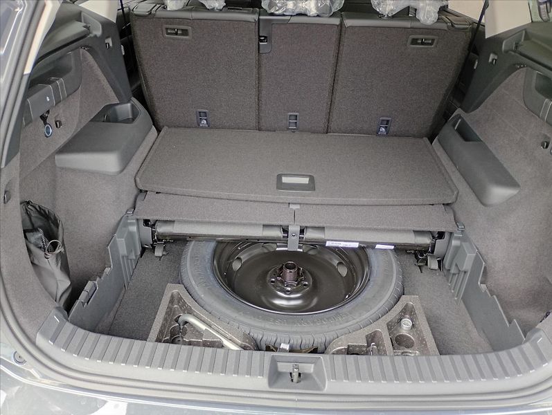 Volkswagen Tayron (2026) 1,5 eTSI 110 kW mHEV  People - fotka 11 z 16