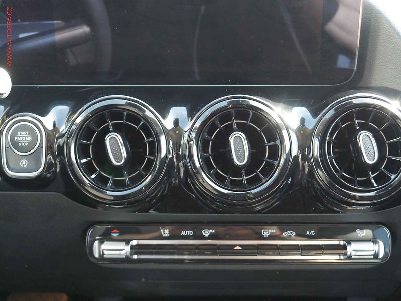 Mercedes-Benz Třídy B (2024) 1.3T B200, ČR, AT, LED - fotka 14 z 18