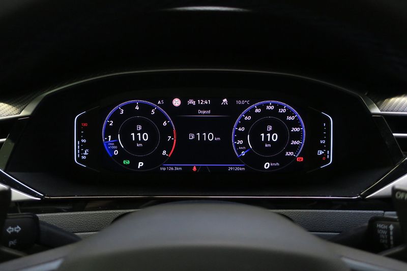Volkswagen Arteon Shooting Brake (2021) 2.0 TSI 235kW BMT 4MOT DSG R - fotka 21 z 50