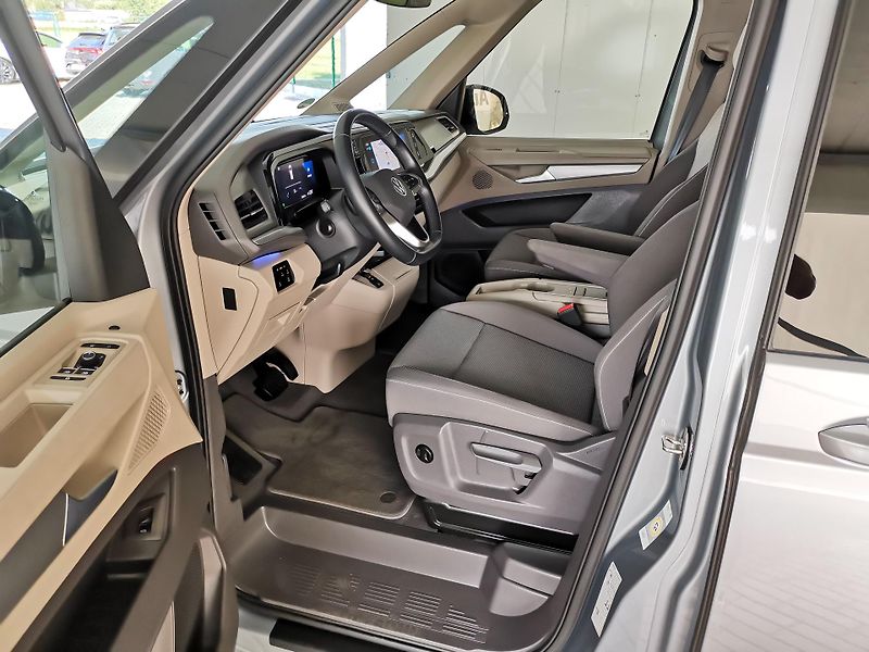 Volkswagen Multivan (2023) LED ACC WEBASTO EL.DVEŘE LANG - fotka 9 z 28