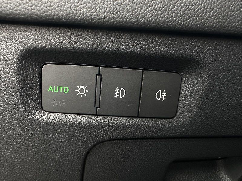 Škoda Octavia Combi 1.5TSi e-TEC M-HEV DSG S - fotka 16 z 41