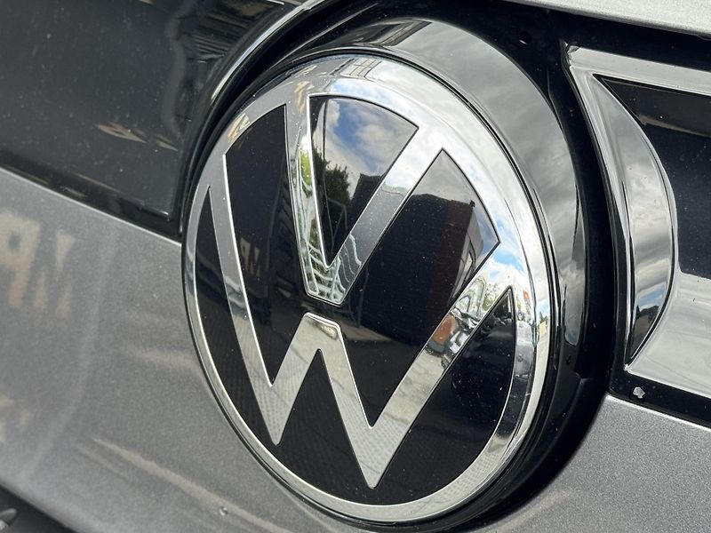 Volkswagen Multivan (2022) T7 2.0TDi Style+, 1.MAJ, DPH   - fotka 43 z 48