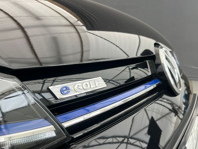 Volkswagen e-Golf 93,1% SoH, tep.čerp. virtual k - fotka 32 z 95