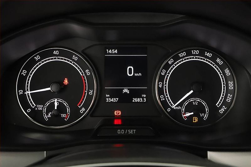 Škoda Scala (2022) Ambition 1.0 TSI, Serv.kniha - fotka 8 z 16