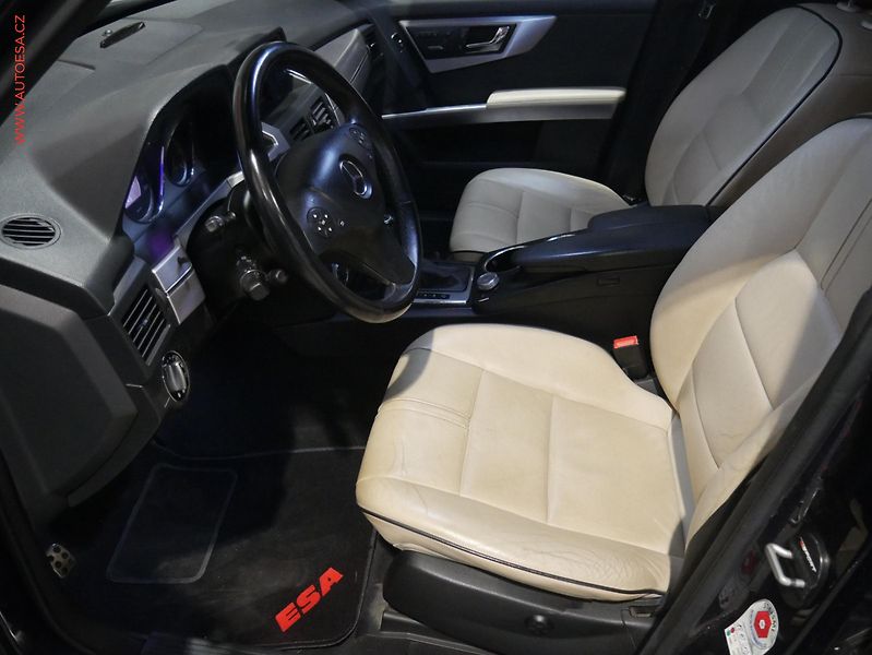 Mercedes-Benz GLK (2009) 3.0 CDi 4Matic, AT, xenon - fotka 9 z 19