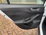 Ford Focus 1.5 TITAN. ČR 1.MAJ NEBOURÁNO - náhled 25