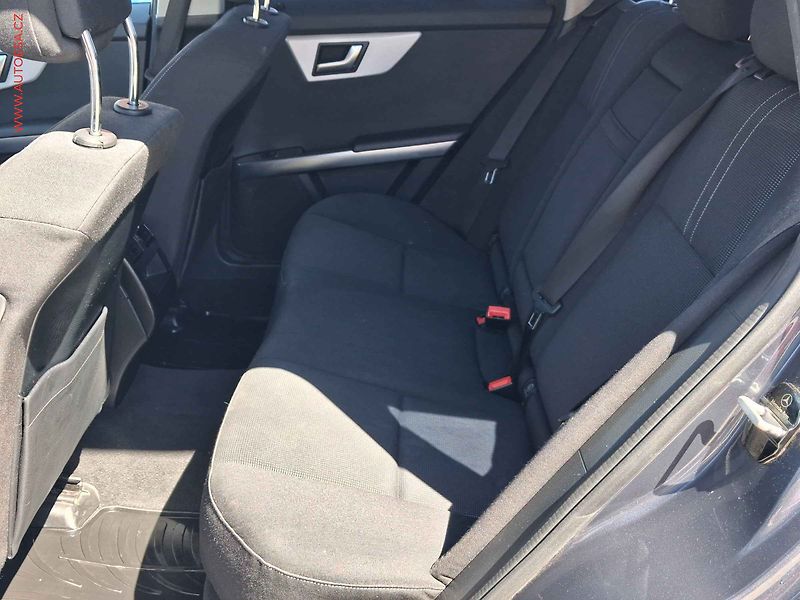 Mercedes-Benz GLK (2014) 2.2CDi, AT - fotka 10 z 24