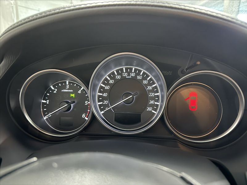 Mazda 6 2,2   D 1.MAJITEL 1.ROK ZÁRUKA - fotka 11 z 41