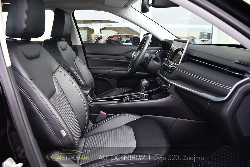 Jeep Compass 1.5l GSE T4 48V e-Hybrid - fotka 16 z 50