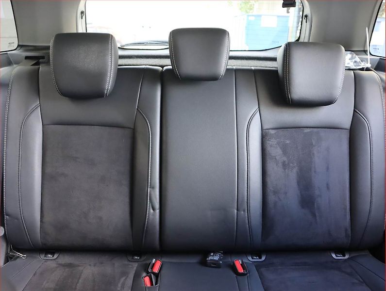 Suzuki Vitara (2016) 1.6 VVT, 4X4, Serv.kniha - fotka 10 z 18