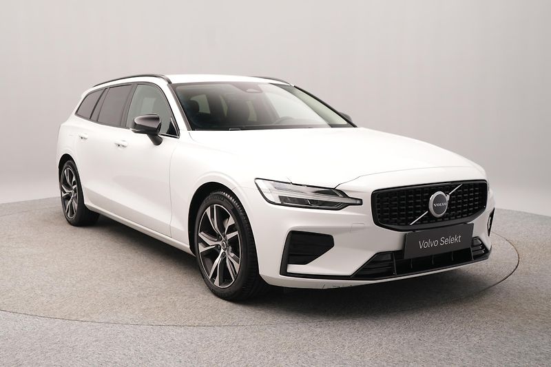 Volvo V60 B4 DARK PLUS AUT CZ 1.maj - fotka 12 z 44