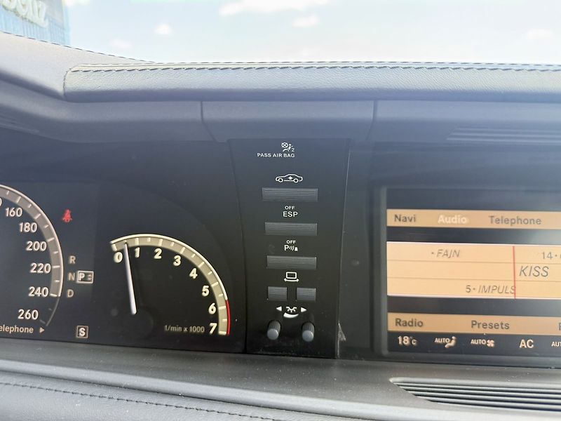 Mercedes-Benz CL (2008) 600 - fotka 31 z 45