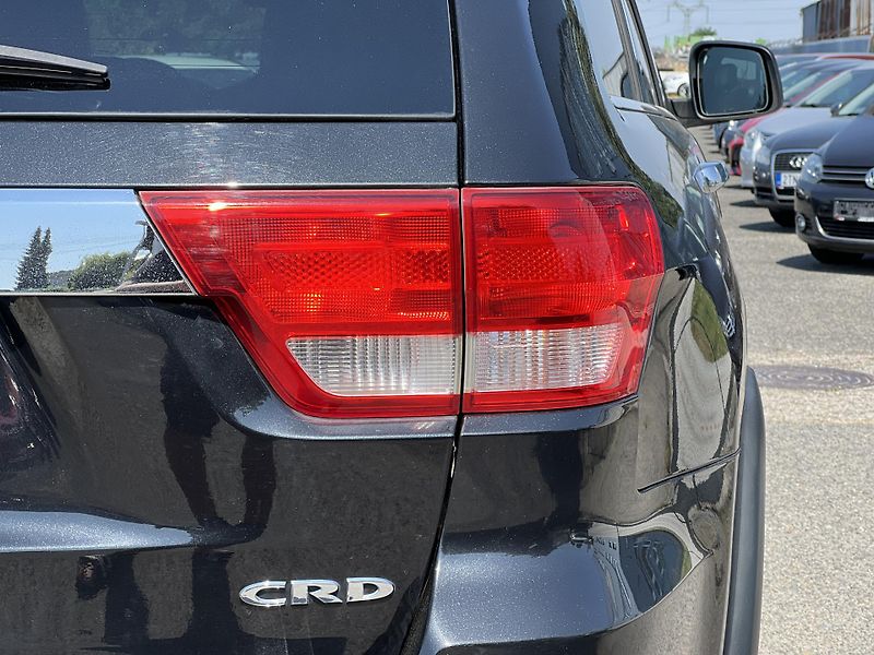 Jeep Grand Cherokee 3.0 CRD LIMITED AUTOMAT KŮŽE - fotka 51 z 52
