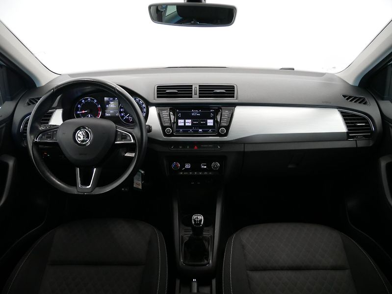 Škoda Fabia - fotka 5 z 28