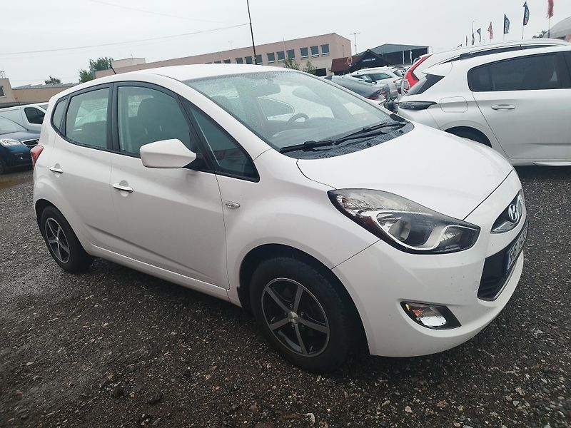 Hyundai ix20 (2013) 1.4i, volat-608 081 843 - fotka 2 z 14