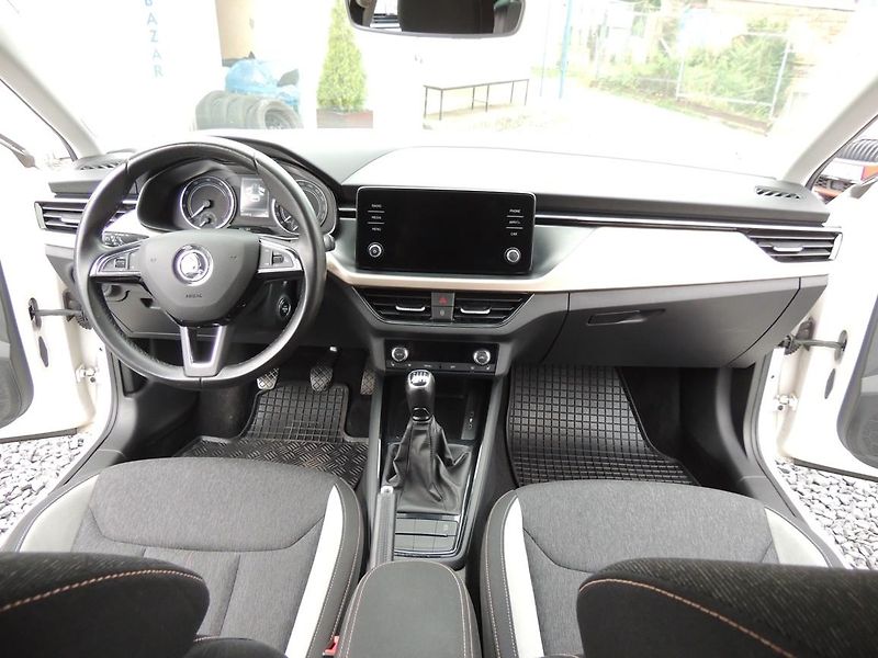 Škoda Scala (2020) 1.0TSi,85kw,Style,full LED,ČR - fotka 9 z 38