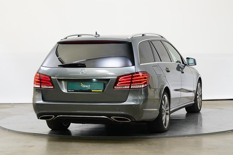 Mercedes-Benz Třídy E - fotka 3 z 6