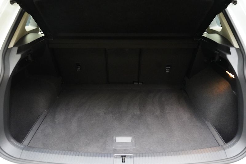 Volkswagen Tiguan - fotka 25 z 25