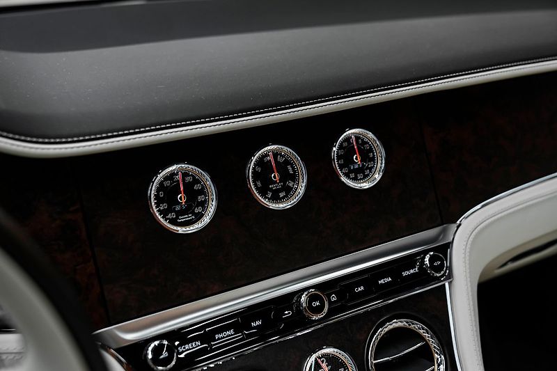 Bentley Continental GTC V8, MULLINER, NAIM, NOČNÉ VIDE - fotka 14 z 24