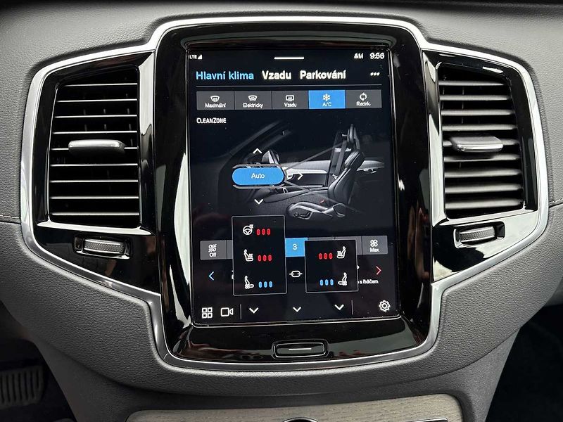 Volvo XC90 PlusDark T8,AWD,Plug-in hybrid - fotka 16 z 24