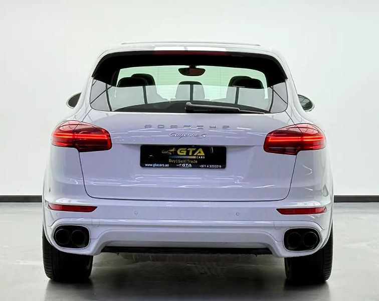 Porsche Cayenne (2016) Výkonná verze S - fotka 5 z 18