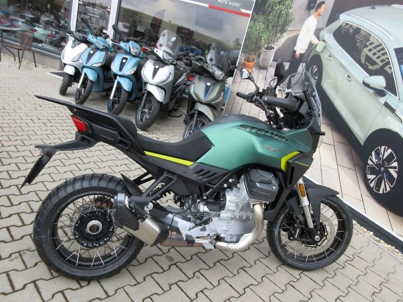 Moto Guzzi (2026) Stelvio A. R. A. S. e5+ - fotka 4 z 15