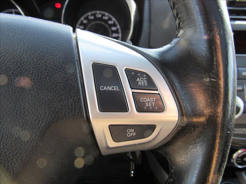 Mitsubishi ASX 1,8 DI-D 110kW 4x4 - fotka 19 z 30