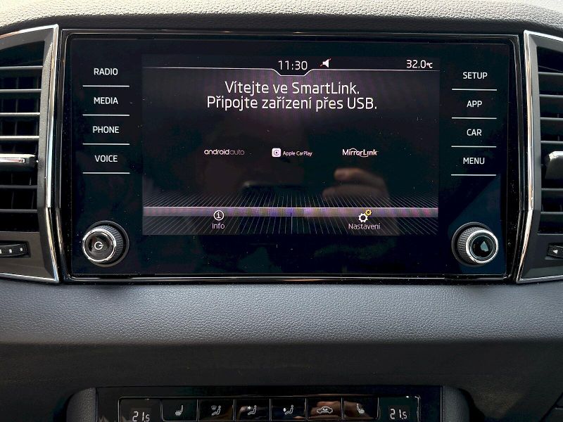 Škoda Karoq (2019) 1.6 TDI / 85kW / AMBITION - fotka 11 z 32