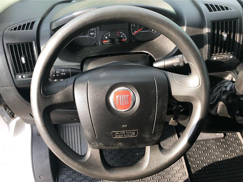 Fiat Ducato 2.3 JTD - fotka 16 z 26