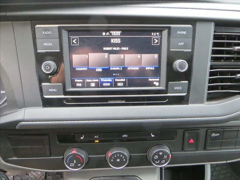 Volkswagen Transporter 2,0 TDI VAN ČR KAMERA - fotka 14 z 17