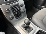 Volvo XC70 2.4 D4 4X4 MANUAL SERVISKA - náhled 24