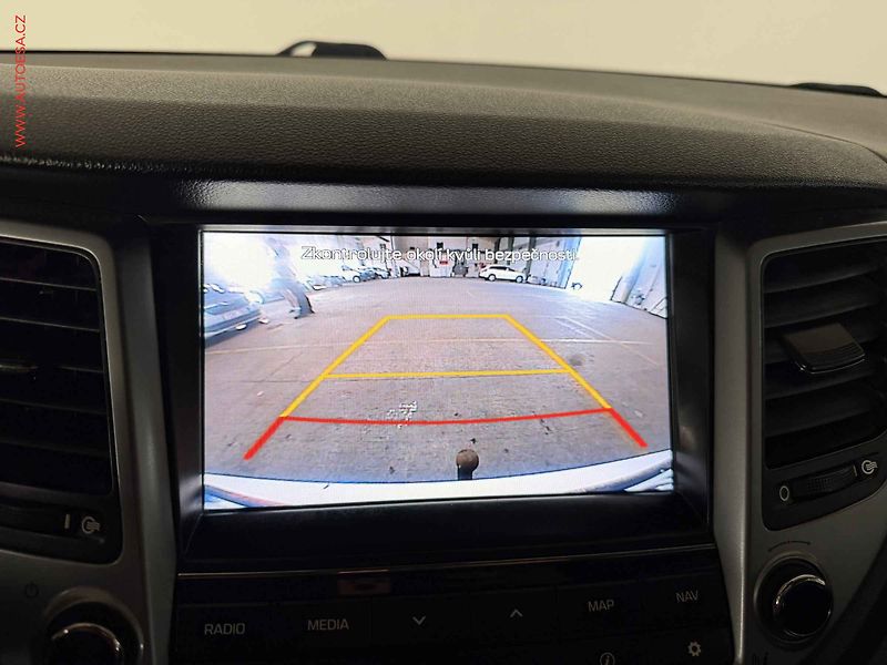 Hyundai Tucson (2016) 1.7 CRDI, ČR, AT, park - fotka 18 z 18
