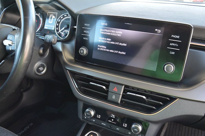 Škoda Kamiq (2021) 1.5 TSI 110 kW Style DSG 7 Aut - fotka 20 z 22