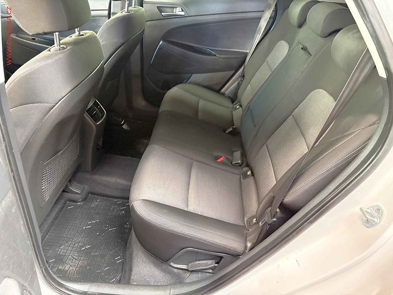 Hyundai Tucson (2019) 1.5 T-GDi, ČR, AT, navi - fotka 10 z 16