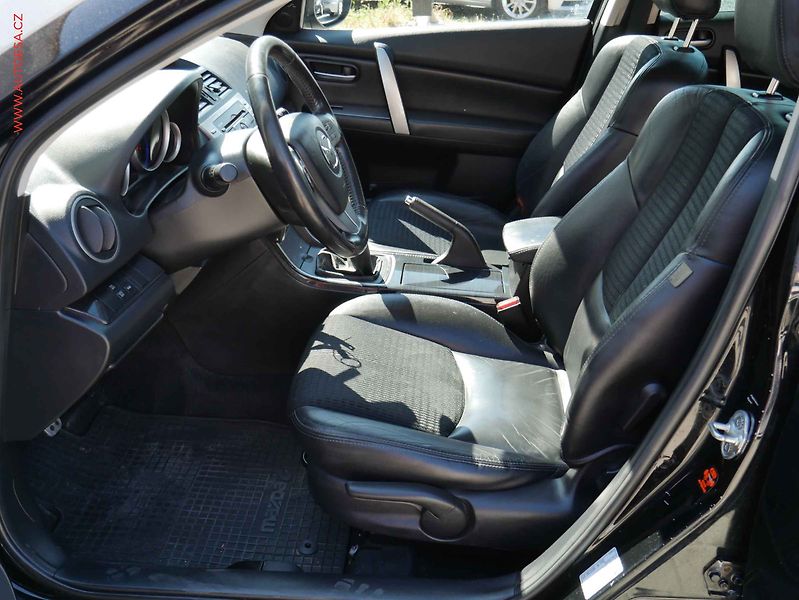 Mazda 6 (2009) 2.5 16V, AC, tempo, xenon - fotka 9 z 20